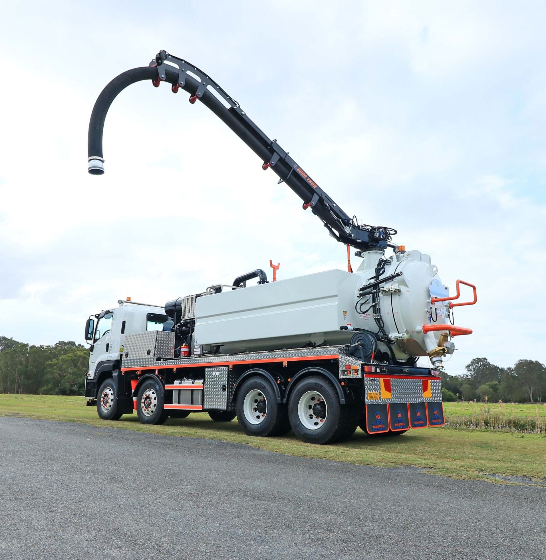 Hydro Vacuum Truck